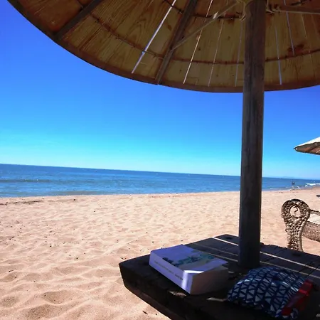 Bel Face A La Mer, Au Rdc D'une Maison En Cours De Classement Meuble, 4 Couchages, Wifi, Lxbfm26 *