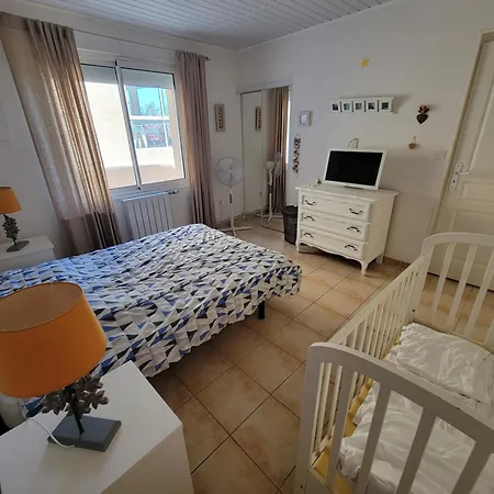 Apartamento Bel Face A La Mer, Au Rdc D'une Maison En Cours De Classement Meuble, 4 Couchages, Wifi, Lxbfm26